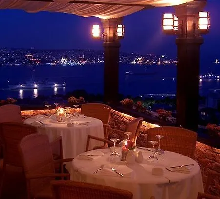 Ξενοδοχείο La Maison 3*