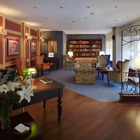 La Maison 호텔 3*